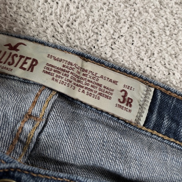 Hollister Jeans - Picture 4 of 6